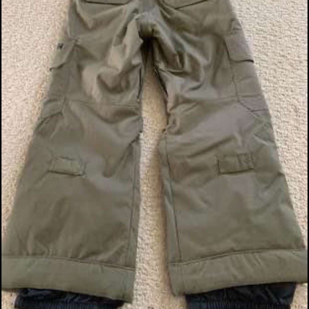 Burton XS green snow pants Brand new with tags